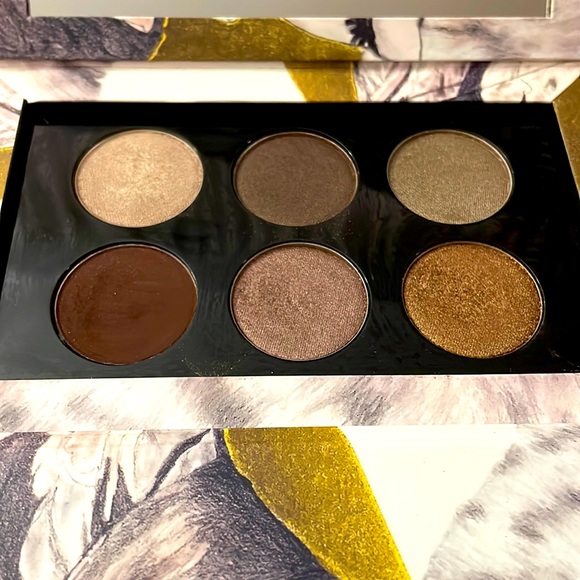 Pat McGrath Labs - MTHRSHP Subliminal Platinum Bronze Eyeshadow Palette